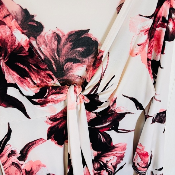 Venus Pink Floral Blouse SZ Medium - Picture 4 of 7